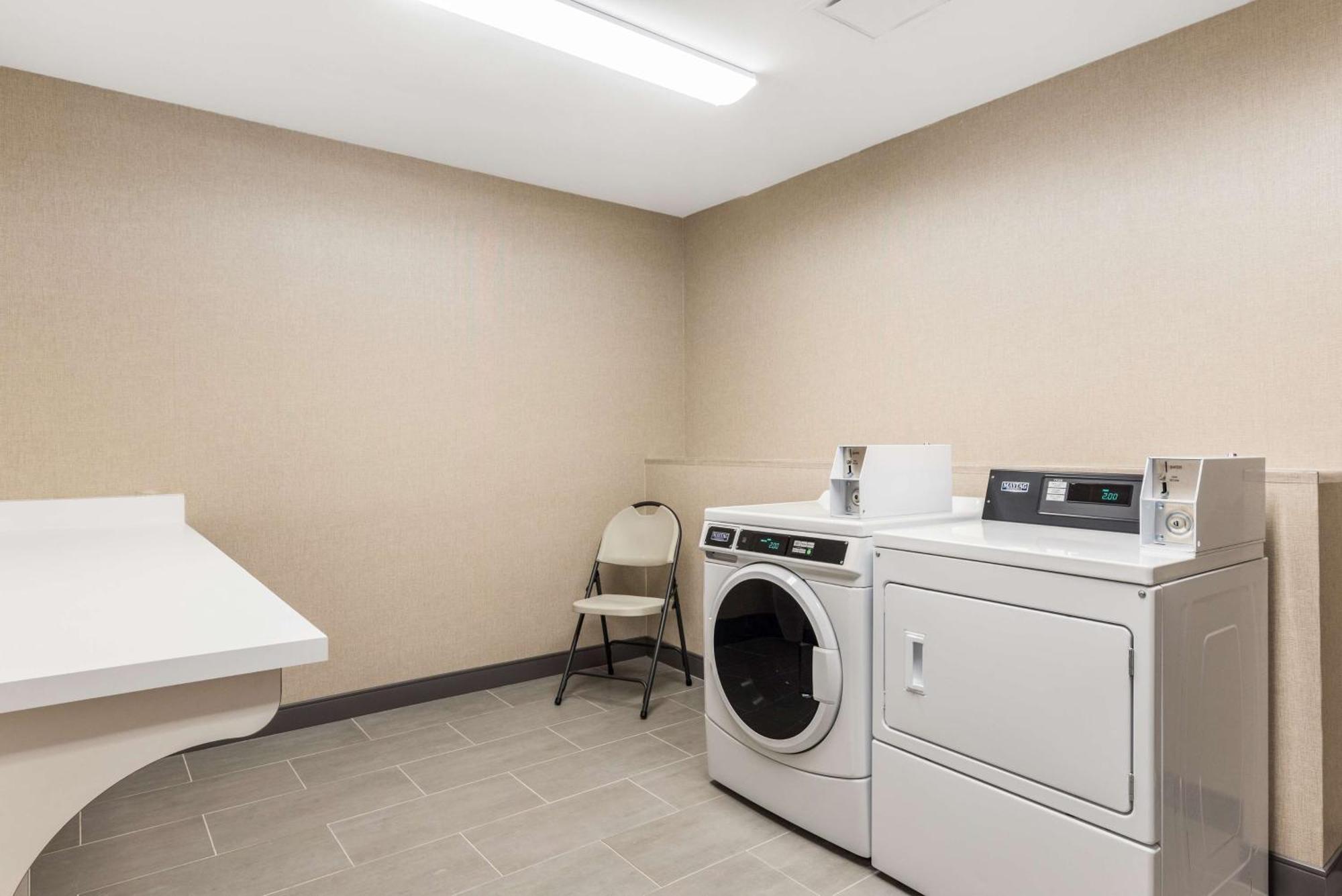 Hampton Inn Batesville, Ar Екстериор снимка